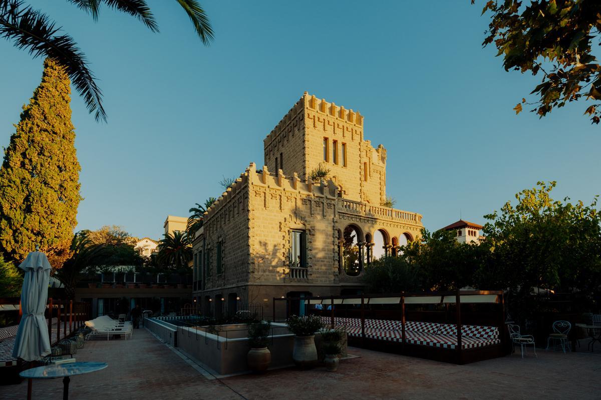 Así ha quedado el nuevo hotel Barcelona Pool House en el Tibidabo