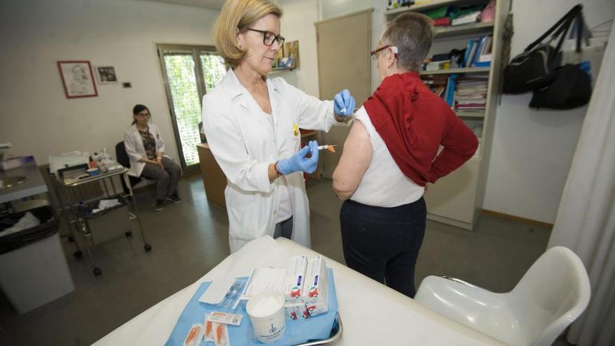 La campaña de la gripe arranca hoy con 308 puntos de vacunación en la provincia de A Coruña