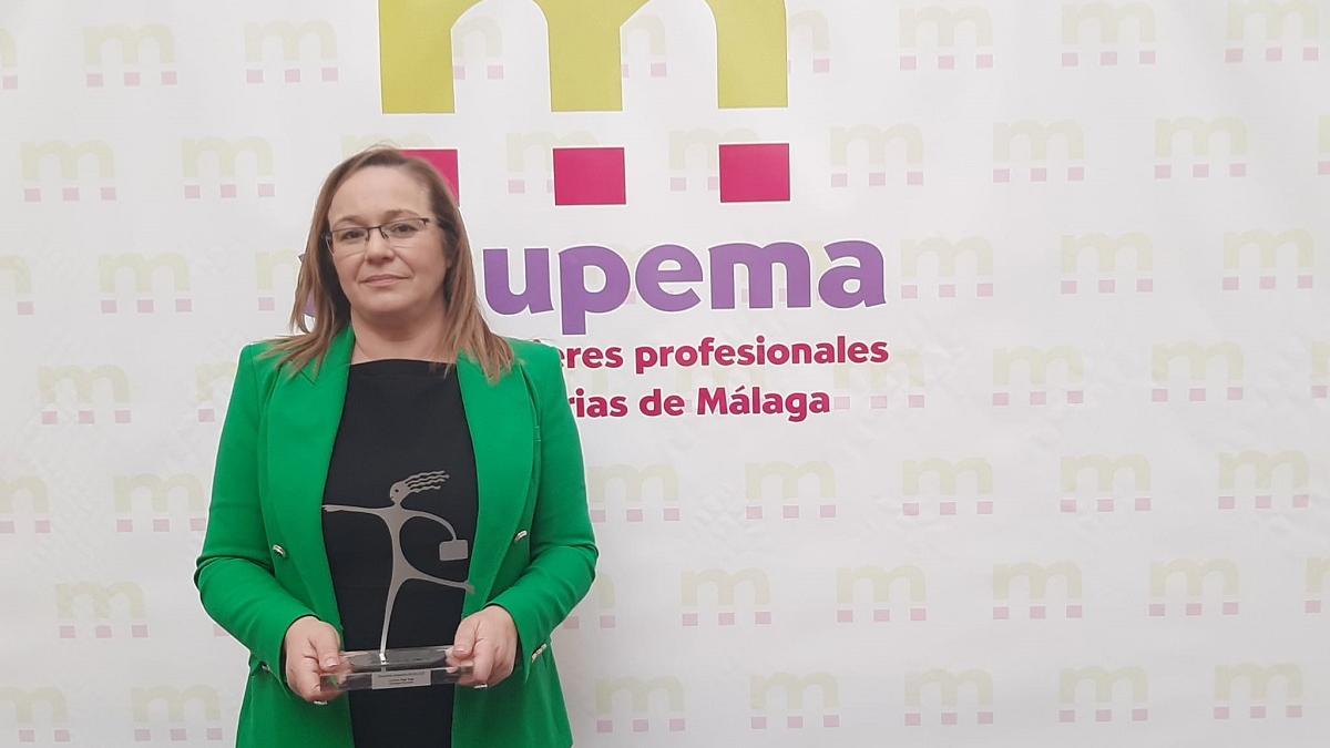 La empresaria Carmen Vega, premiada por su trayectoria profesional por AMUPEMA