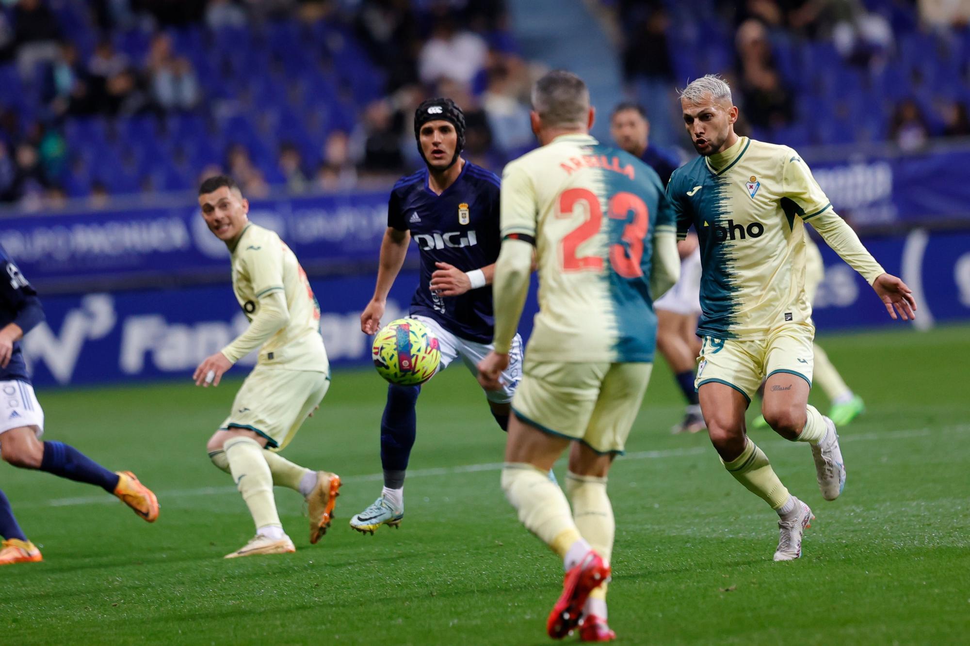 Así fue el encuentro entre el Real Oviedo y el Eibar