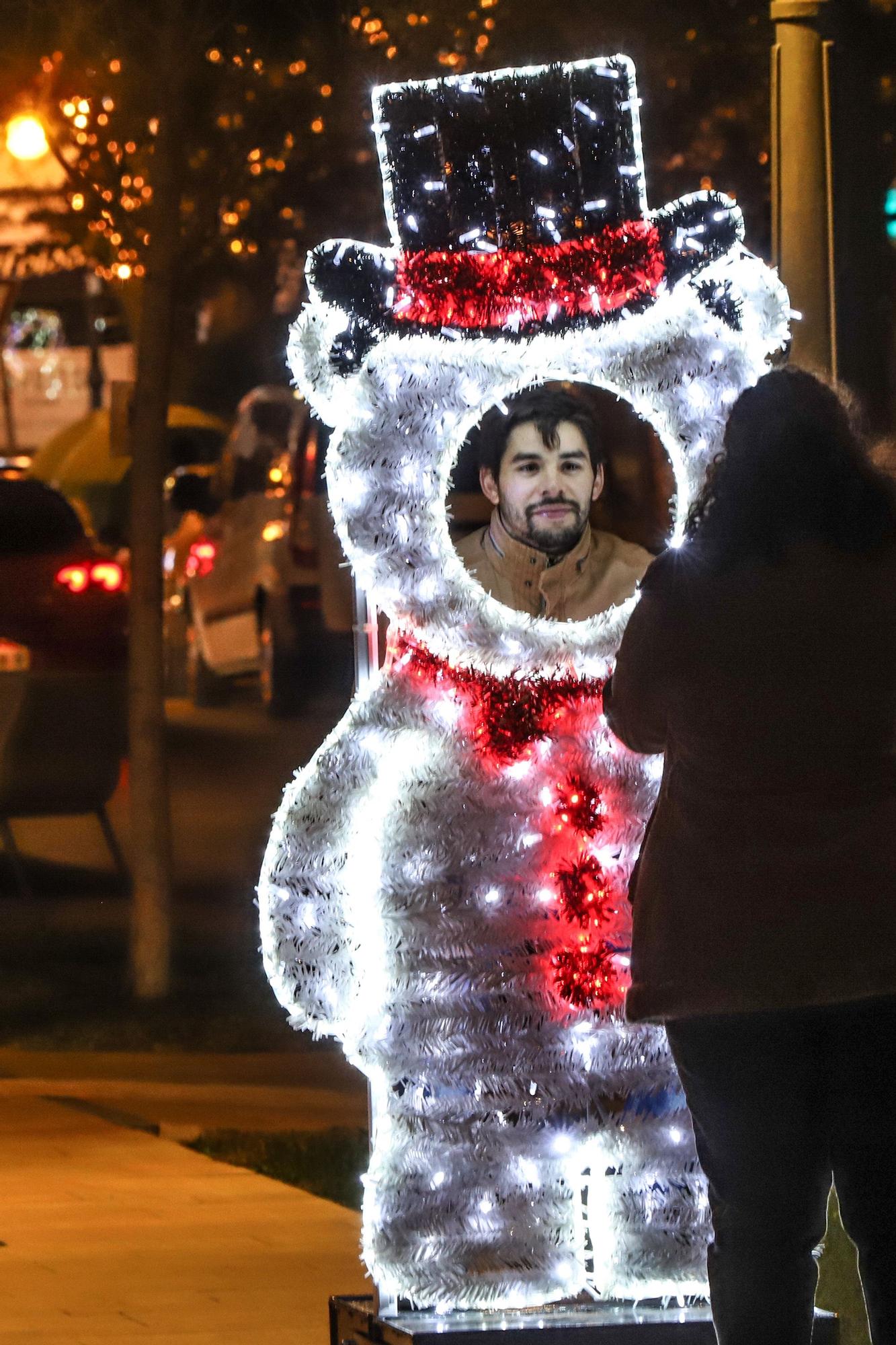 Se enciende la Navidad en Orihuela