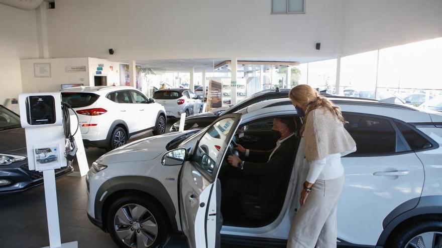 La espera para la entrega de un coche nuevo en Córdoba supera el medio año