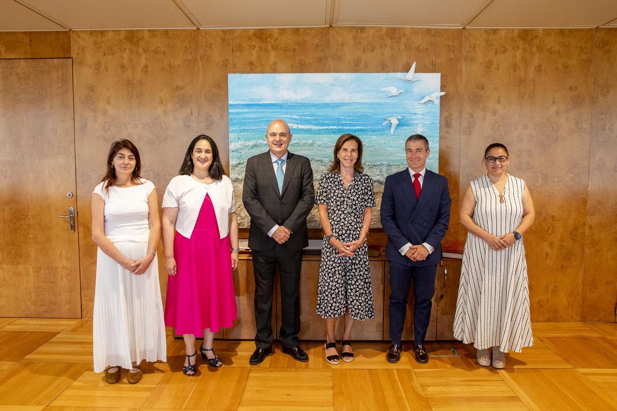 Galería: imágenes de la visita a Ibiza de la embajadora de Francia en España