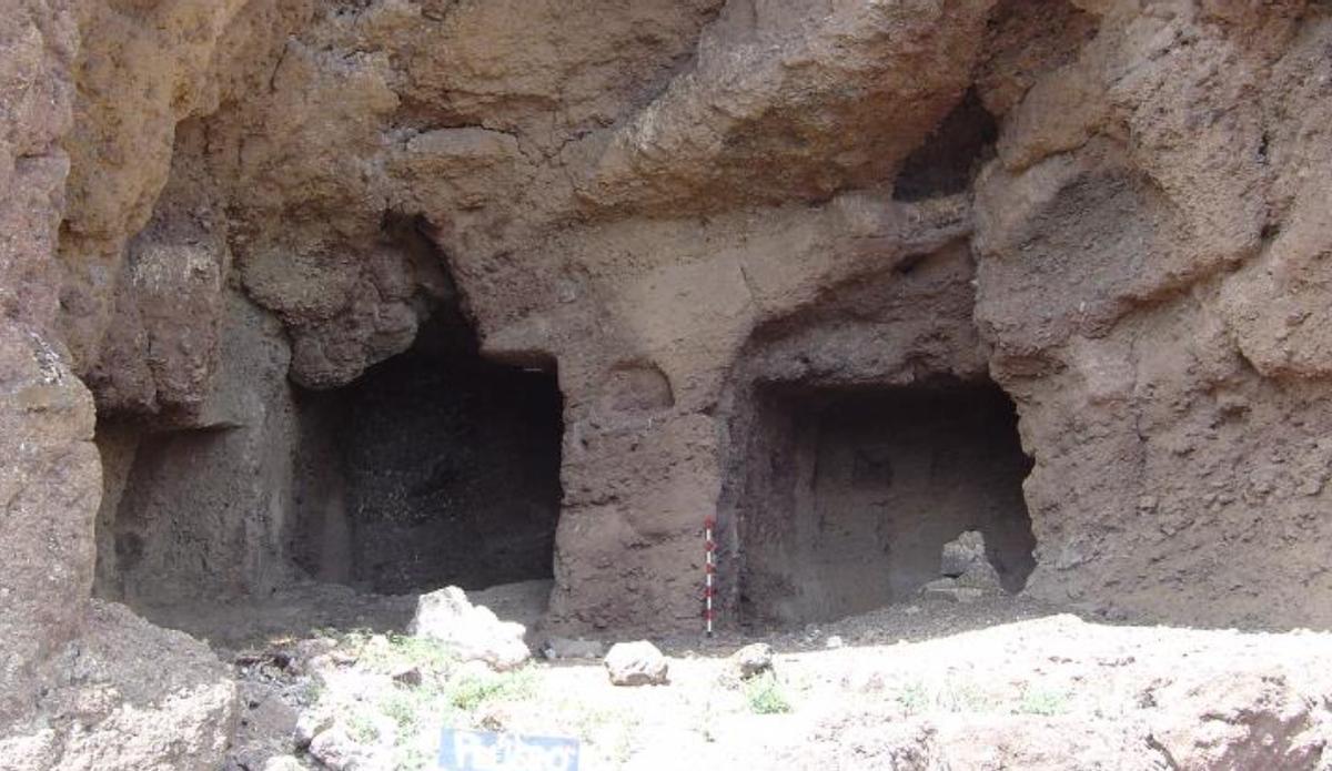 Las Cueveras de Montaña Blanca.