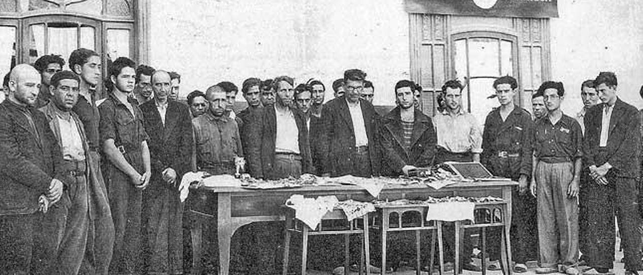 Aquests 43 presos, després d´esser exposats a sa Bassa, foren executats a Son Coletes.