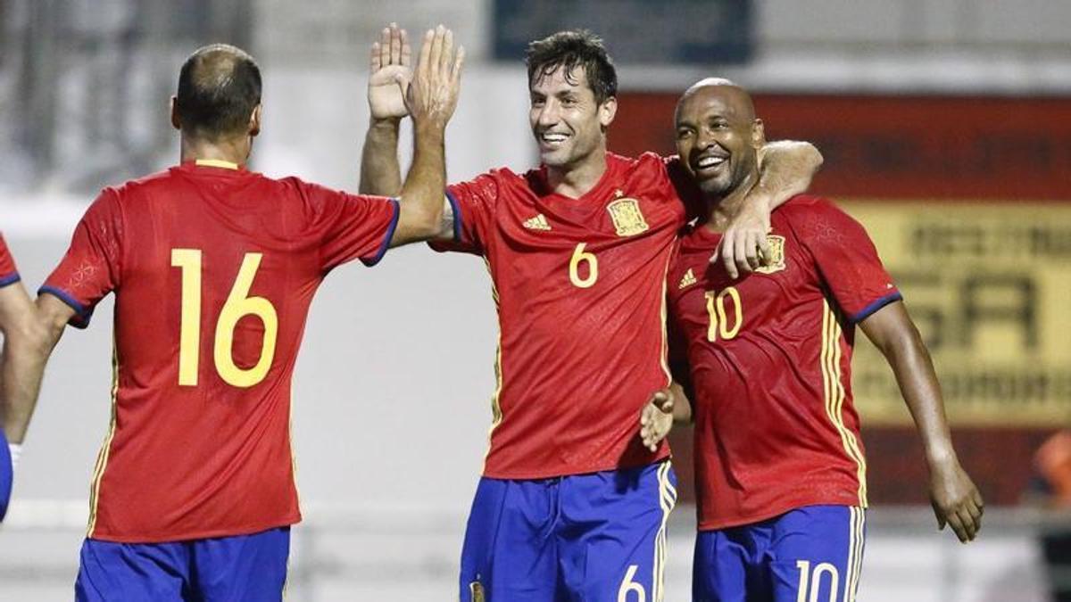Joan Capdevila y Marcos Senna disputaron al menos un Mundial con España siendo jugadores del Villarreal.