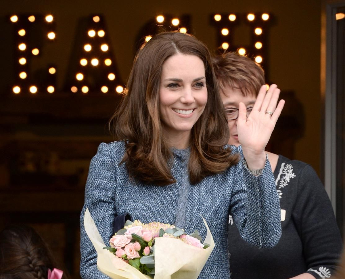 La belleza de Kate Middleton con vestido de Zara