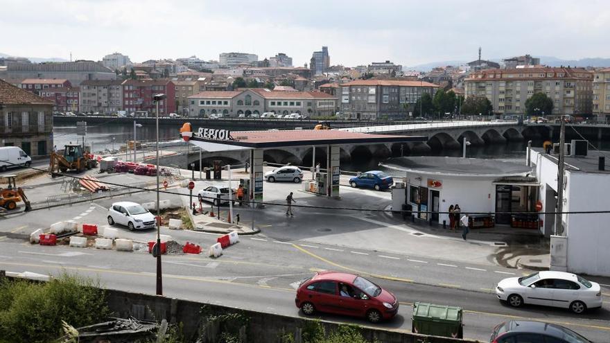 Vista de la gasolinera de O Burgo. // G. Santos