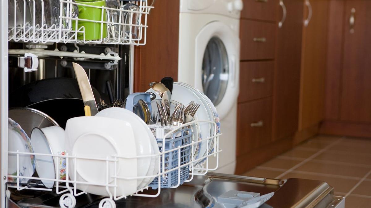 LIMPIA LAVAVAJILLAS | Cómo limpiar el lavavajillas por dentro: la fórmula secreta para decirle adiós a los olores