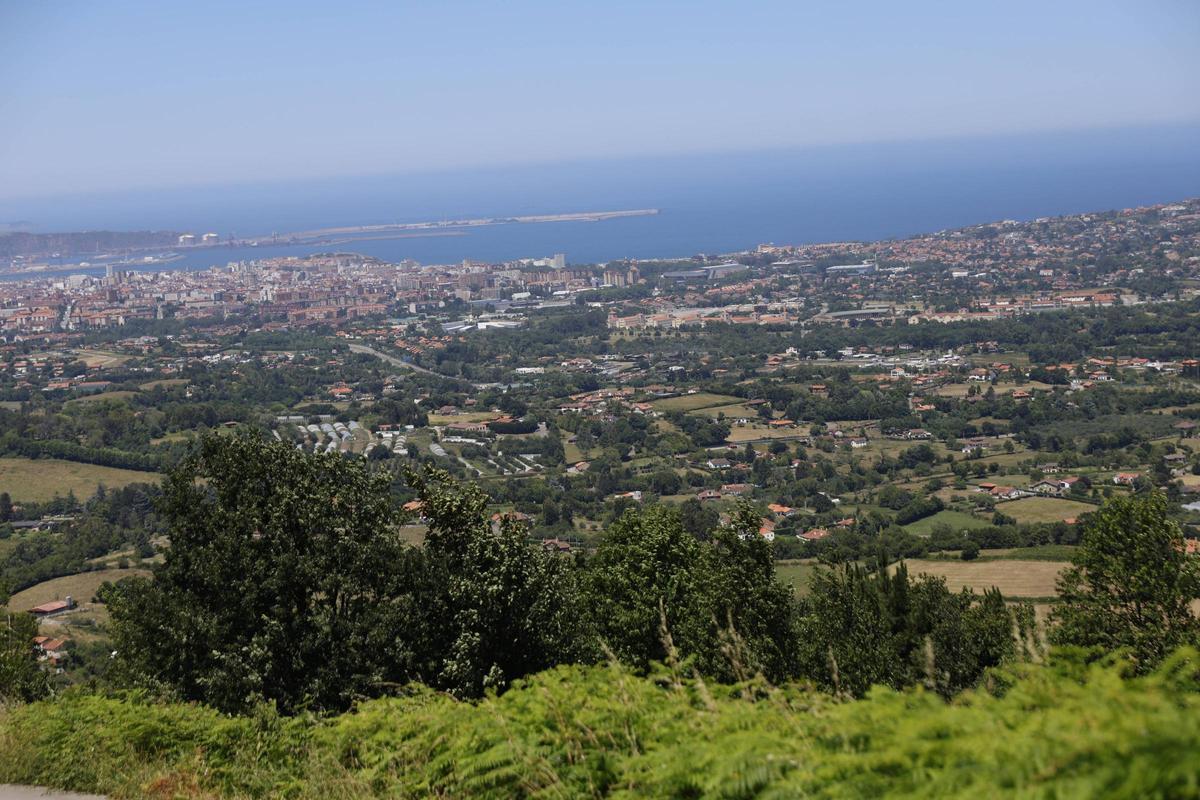 Vistas de Gijón desde el Monte Deva.