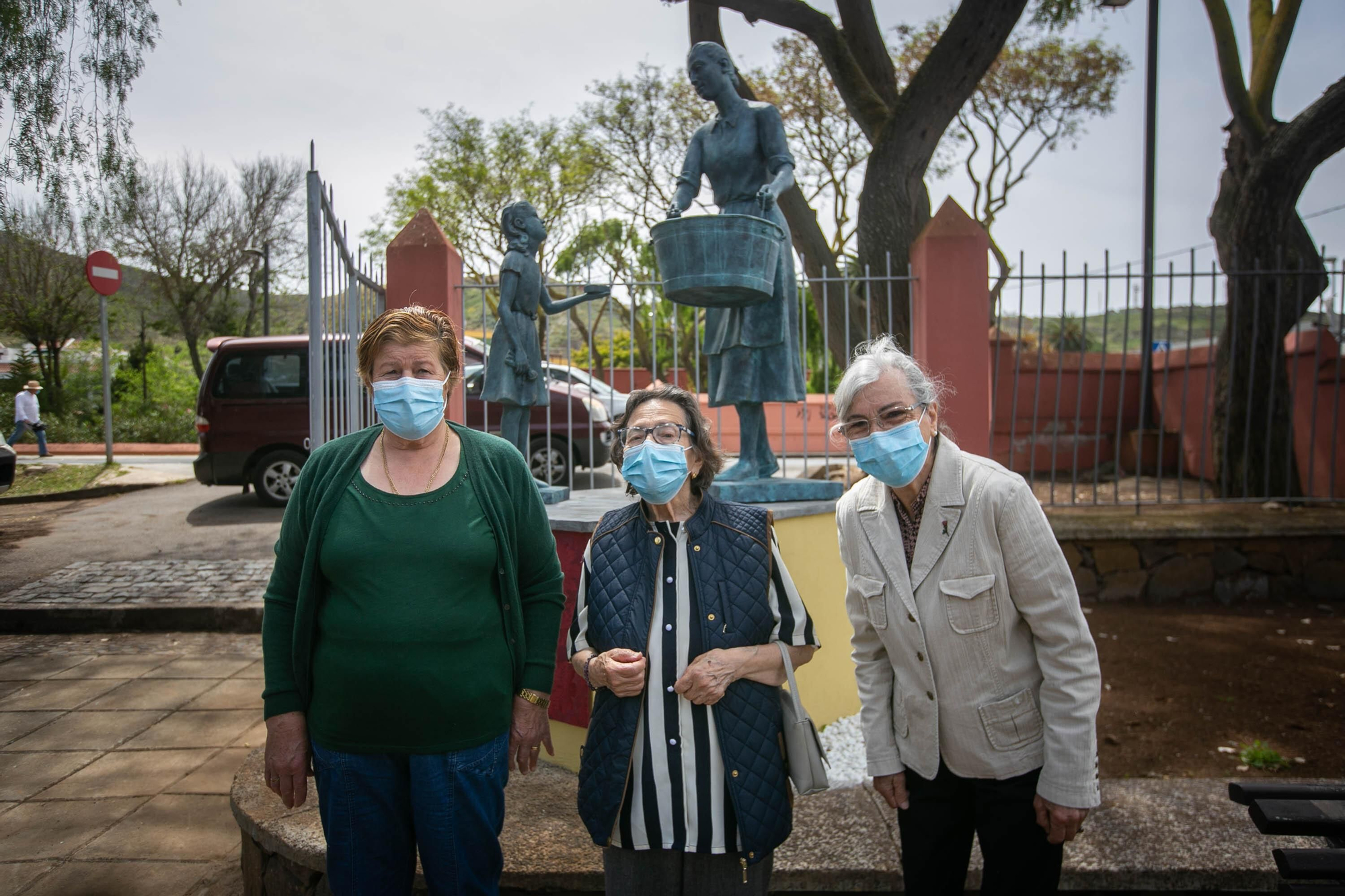 Inauguración de la escultura de La Lavandera