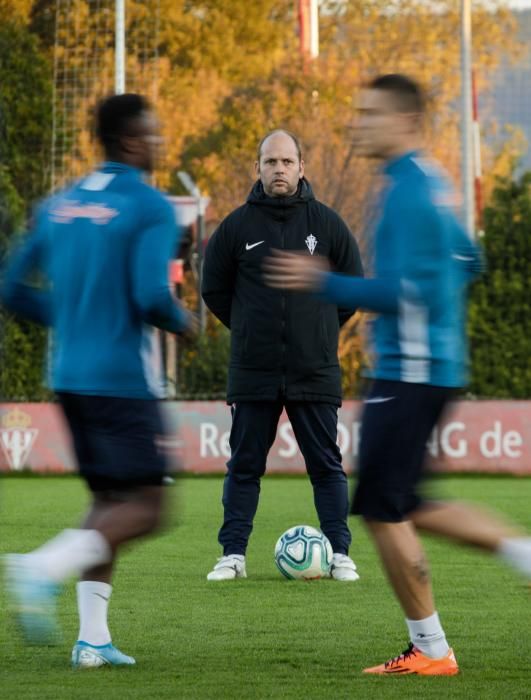 Entrenamiento del Sporting en Mareo.