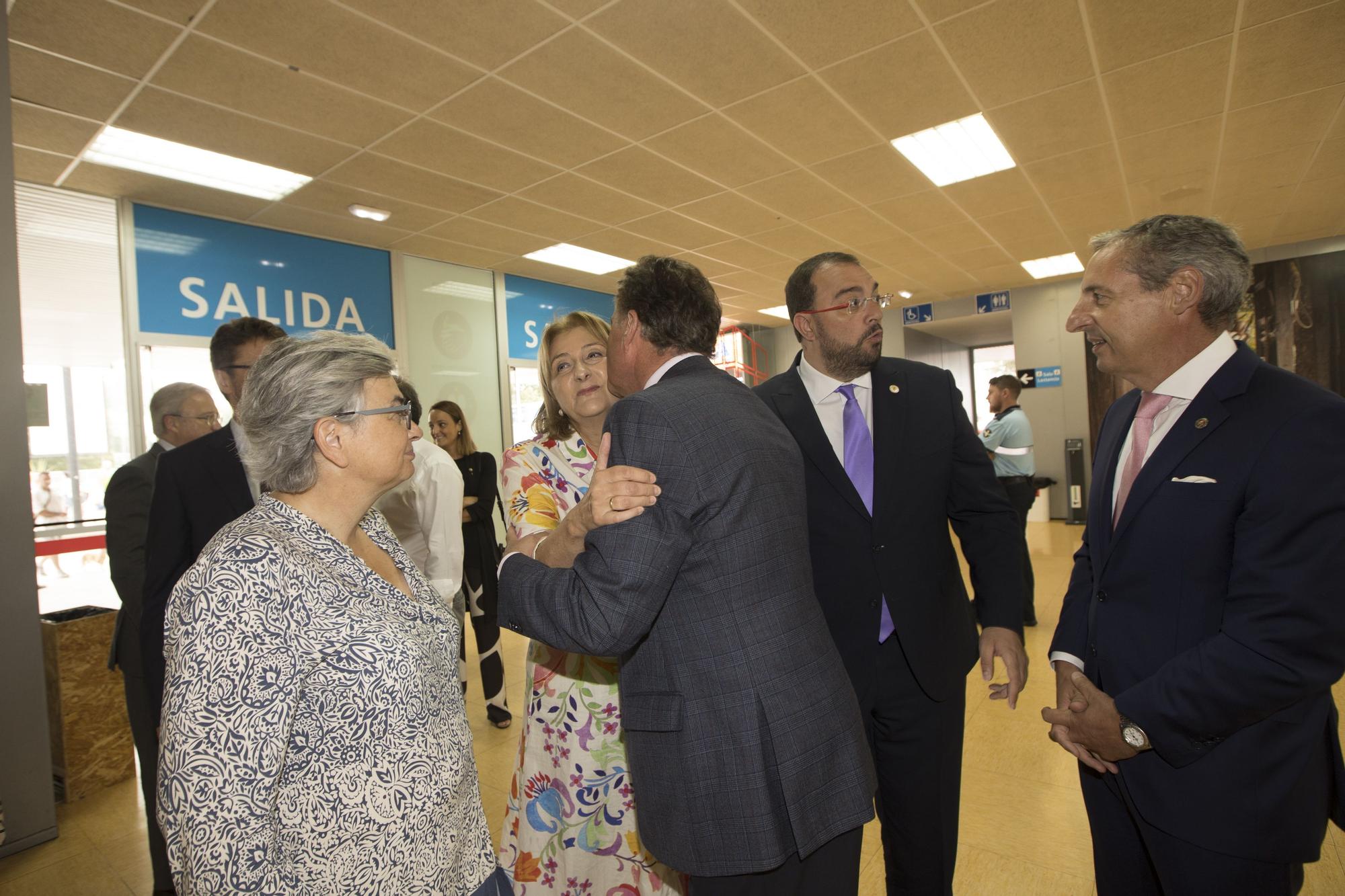 En imágenes: La visita de Adrián Barbón a la Feria de Muestras