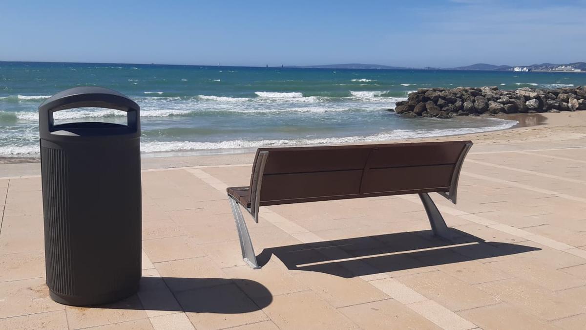 120 Liter Fassungsvermögen - die neuen Mülleimer, die entlang der Küste in Palma de Mallorca aufgestellt werden.