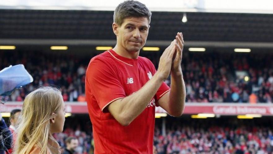 Anfield dice adiós a Gerrard