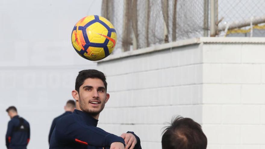 El PSG se prepara para vender a Guedes antes del 30 de junio