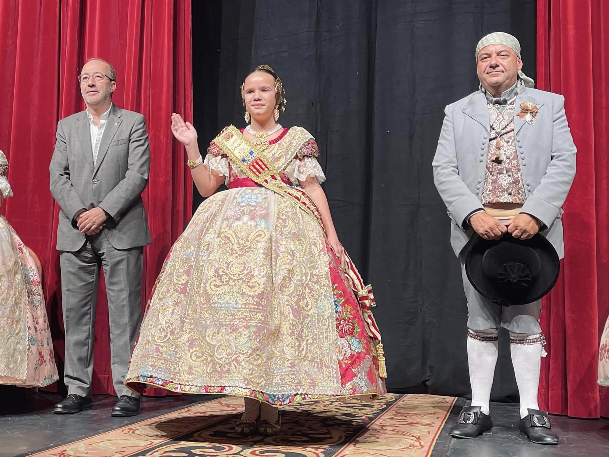 Exaltación de la fallera mayor infantil de Alzira