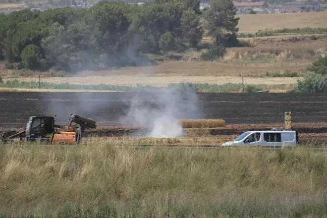 Així ha estat el dispositiu per frenar l'incendi a Sant Fruitós d'aquest dimarts
