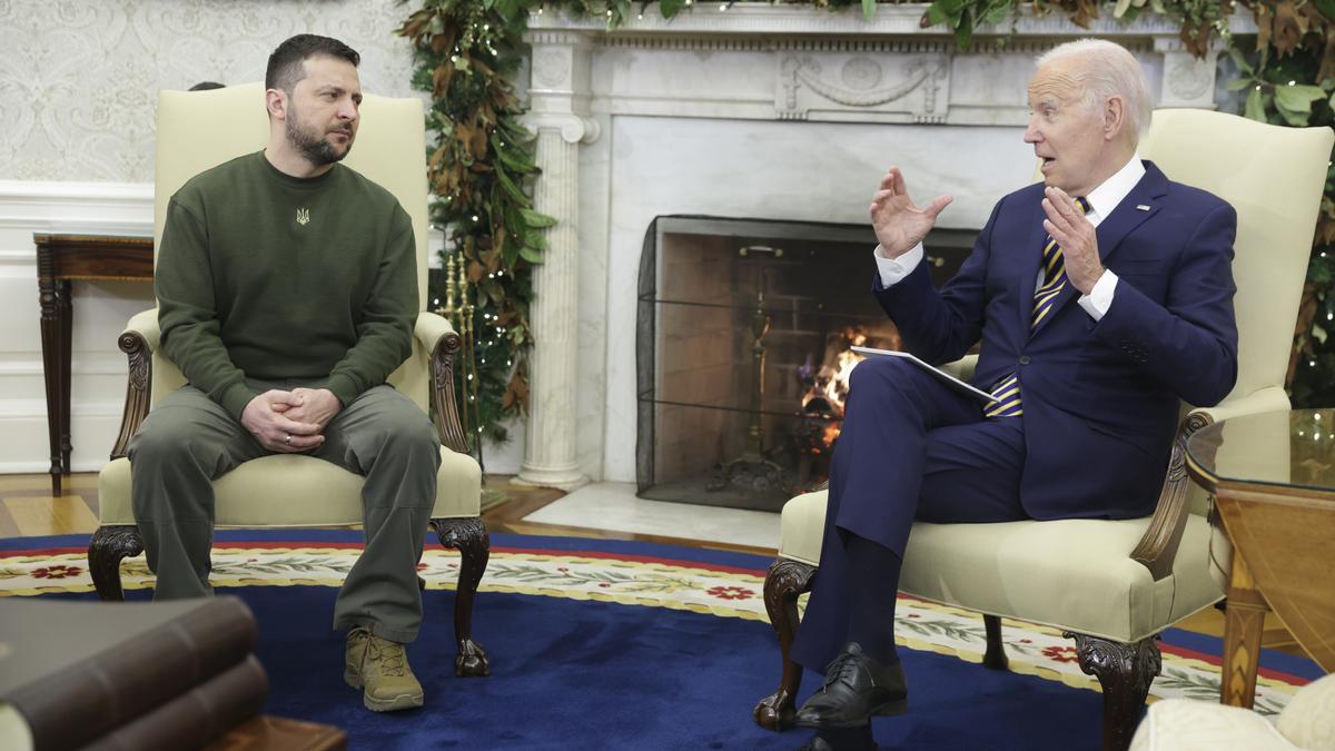 Volodimir Zelenski junto a Joe Biden en la Casa Blanca.