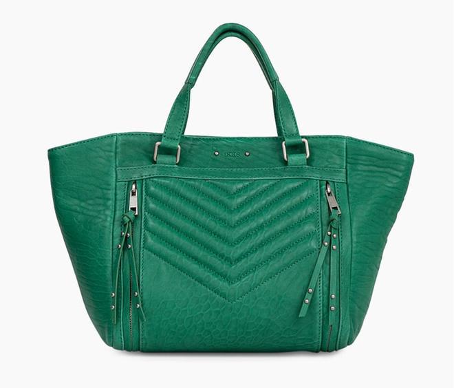 Bolso verde de la firma IKKS