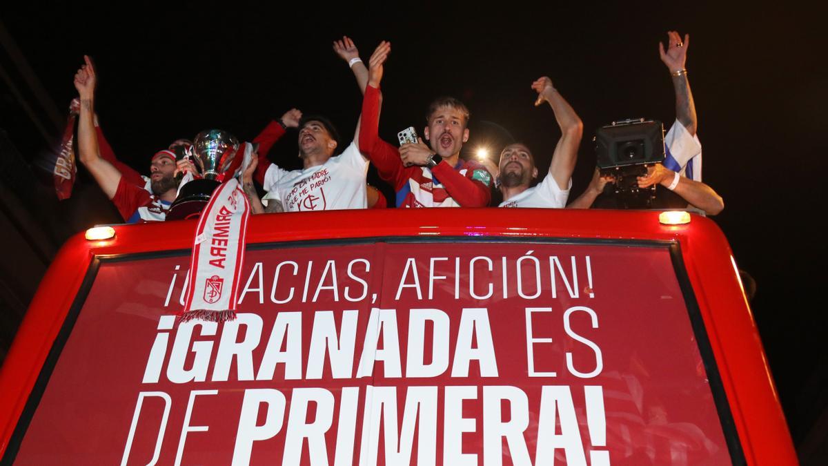 Celebración del ascenso a primera división del Granada.