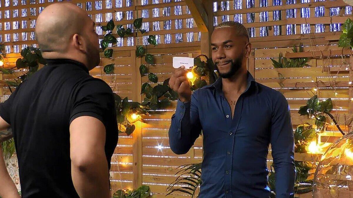 &quot;La cama no lo va a aguantar&quot;: lo que opinó en First Dates tras conocer a su cita