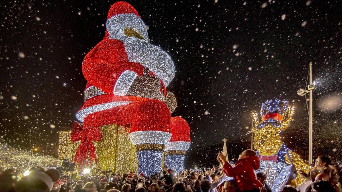 Decoración en la Navidad de Águeda, Portugal.