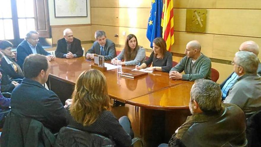 Reunió dels representants comarcals amb la delegada territorial