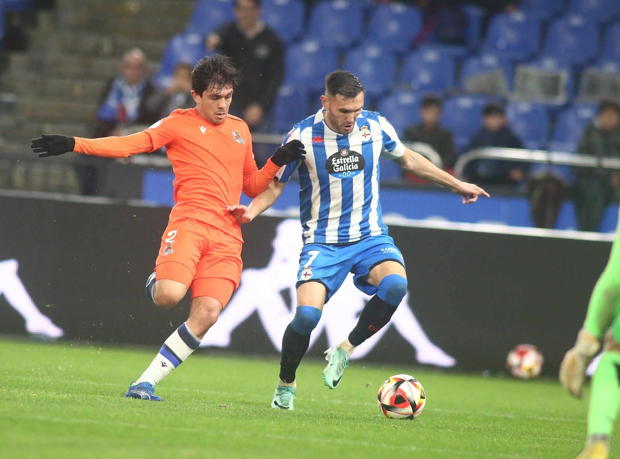 El Dépor gana en Riazor con doblete de Lucas a la Real Sociedad B (2-1)