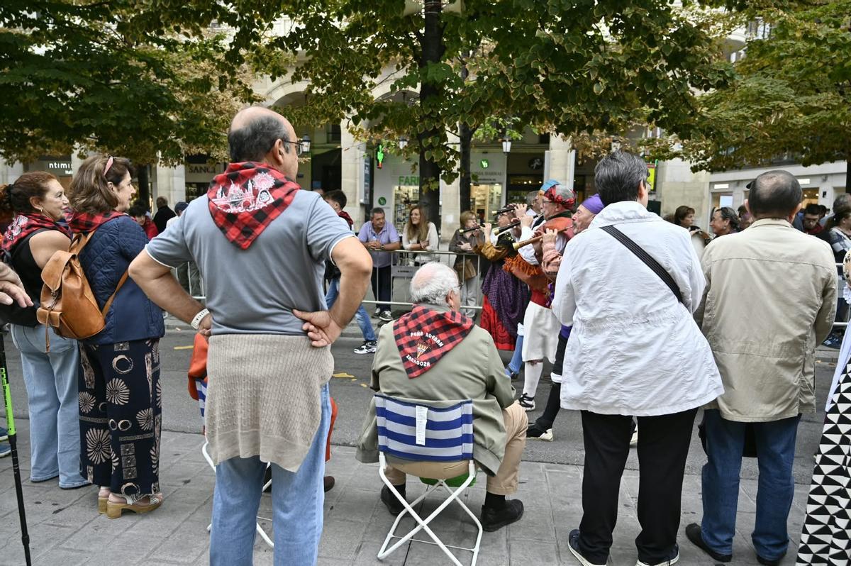 EN IMÁGENES | La Ofrenda de Frutos llena de color y tradición el centro de Zaragoza un año más EN IMÁGENES | La Ofrenda de Frutos llena de color y tradición el centro de Zaragoza un año más
