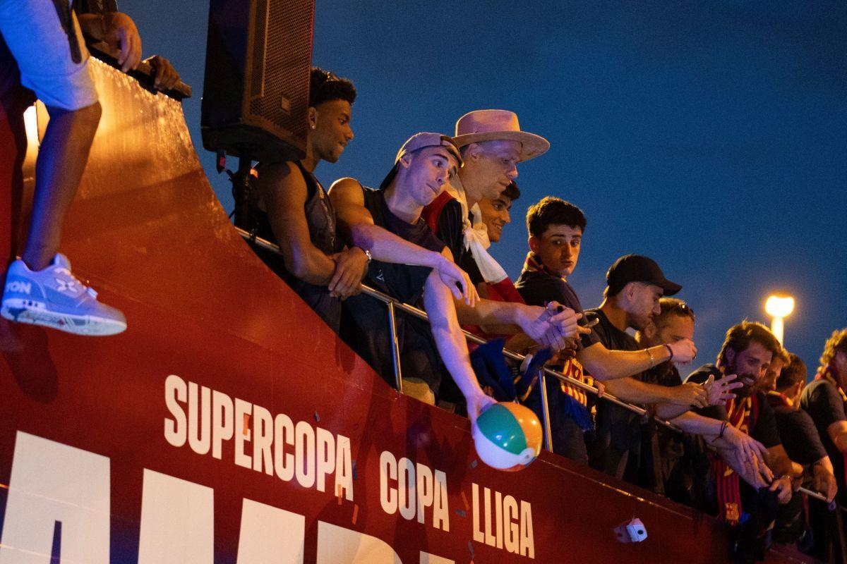 La rúa del Barça por las calles de Barcelona
