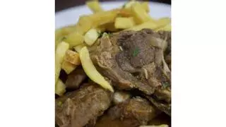 El guachinche de Tenerife que conquista paladares: ofrece cocina casera y tradición canaria