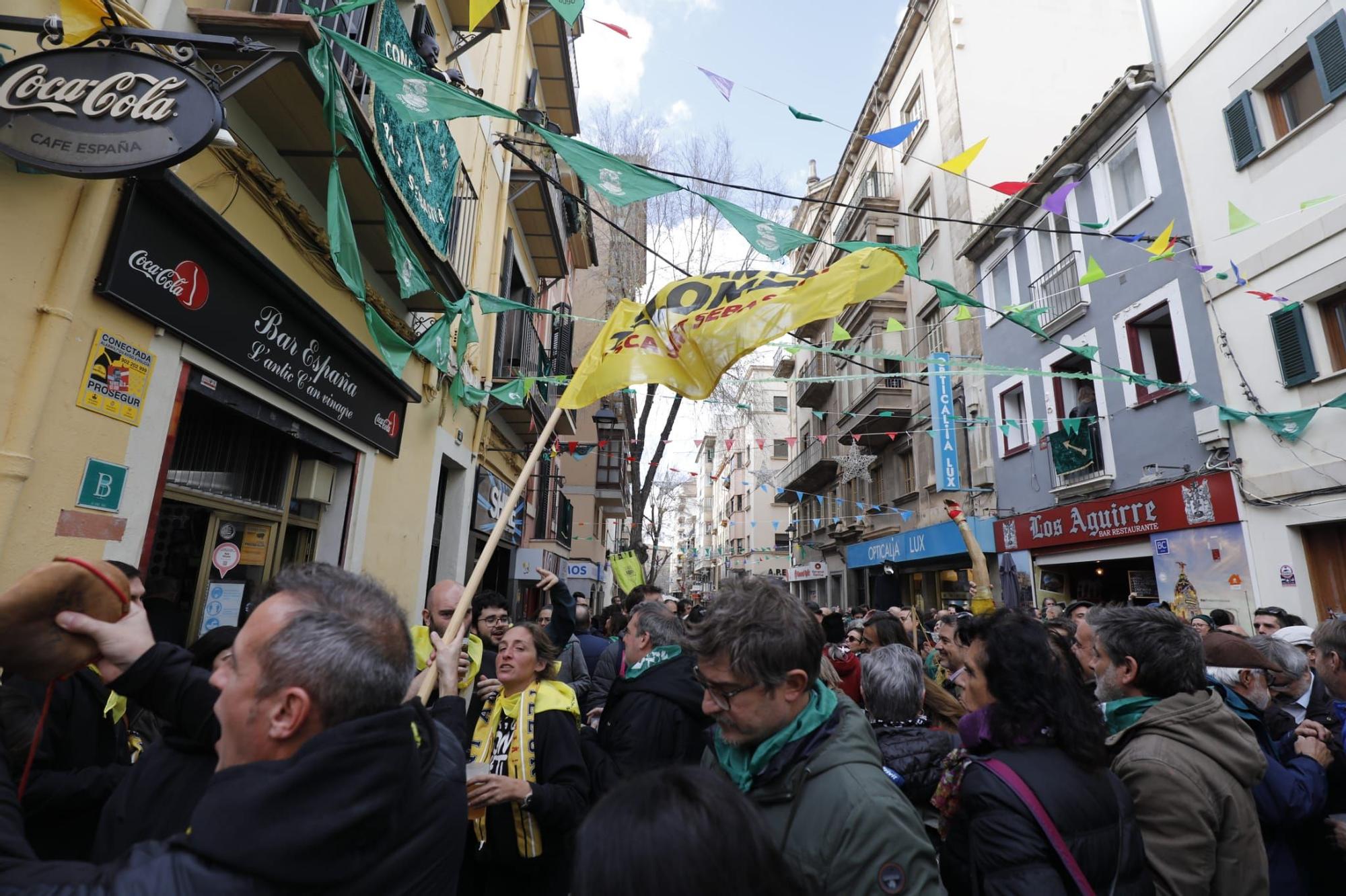 Sant Sebastià 2023: Chupinazo en el bar Can Vinagre