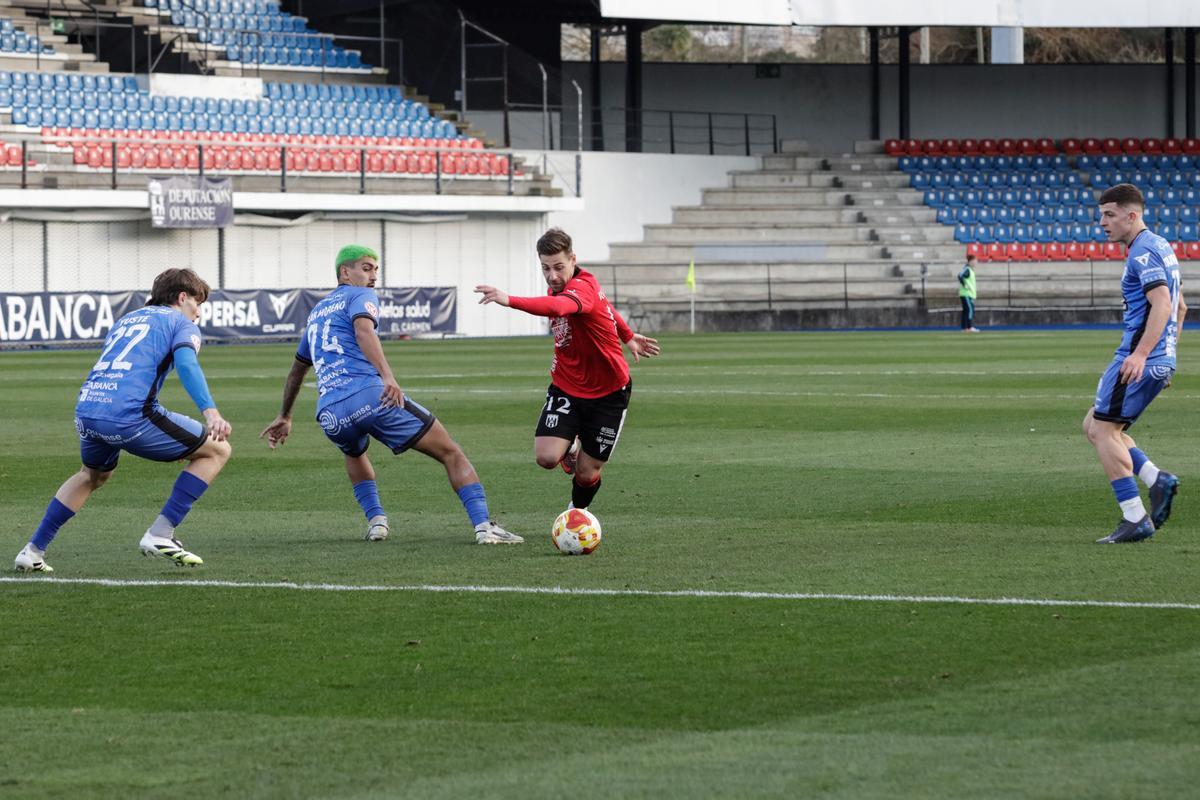 Las imágenes del Ourense - Mérida