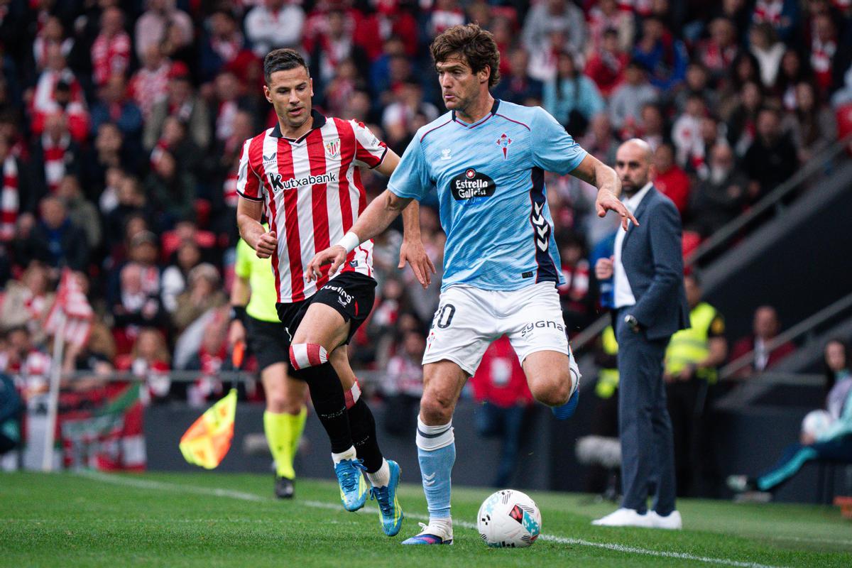 Partido entre el Athletic Club de Bilbao y el Real Club Celta de Vigo en el estadio de San Mamés. Marcos Alonso.. FUTBOL. LIGA. PRIMERA DIVISION.