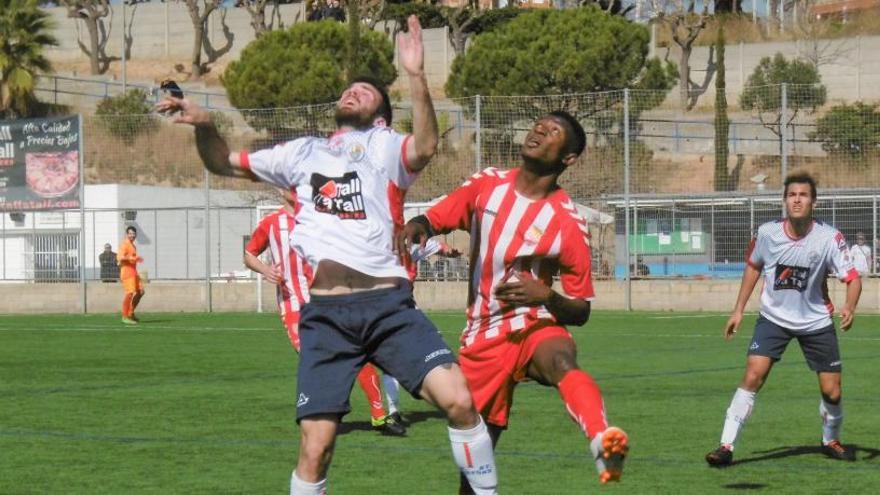 Noah va marcar el primer gol i va haver de ser substituït a la represa