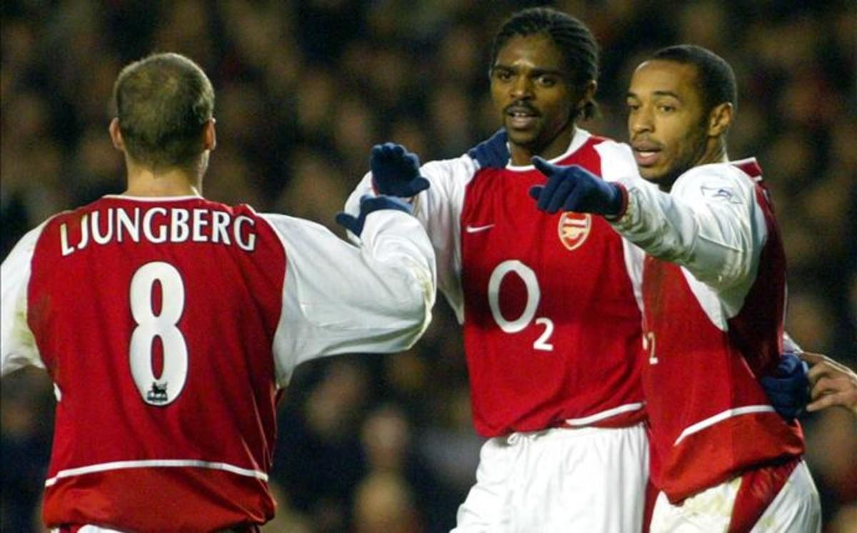 Ljungberg, Kanu y Henry. Tres de los grandes protagonistas del legendario Arsenal de los Invencibles