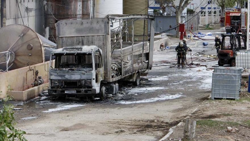 Un muerto y tres heridos graves en la explosión de una industria en Aranjuez