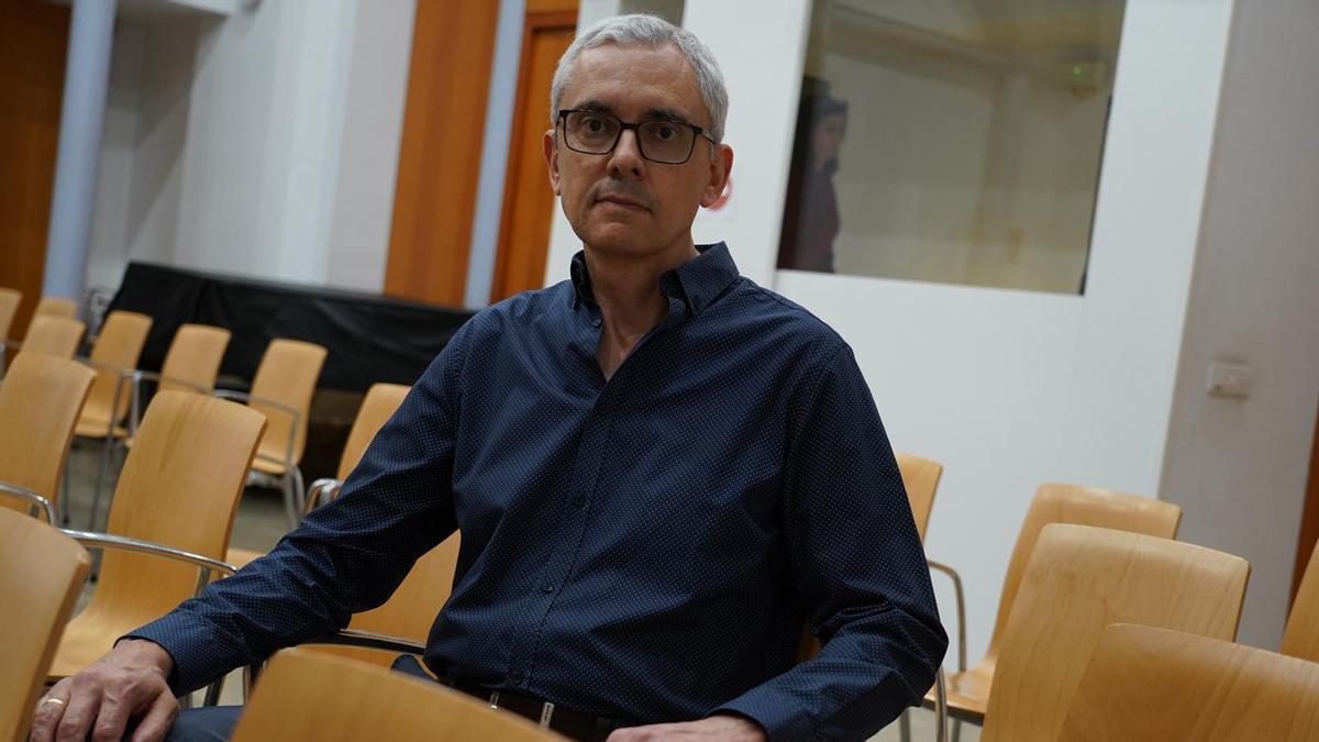 Javier Fuentes en la Biblioteca Pública de Zamora.