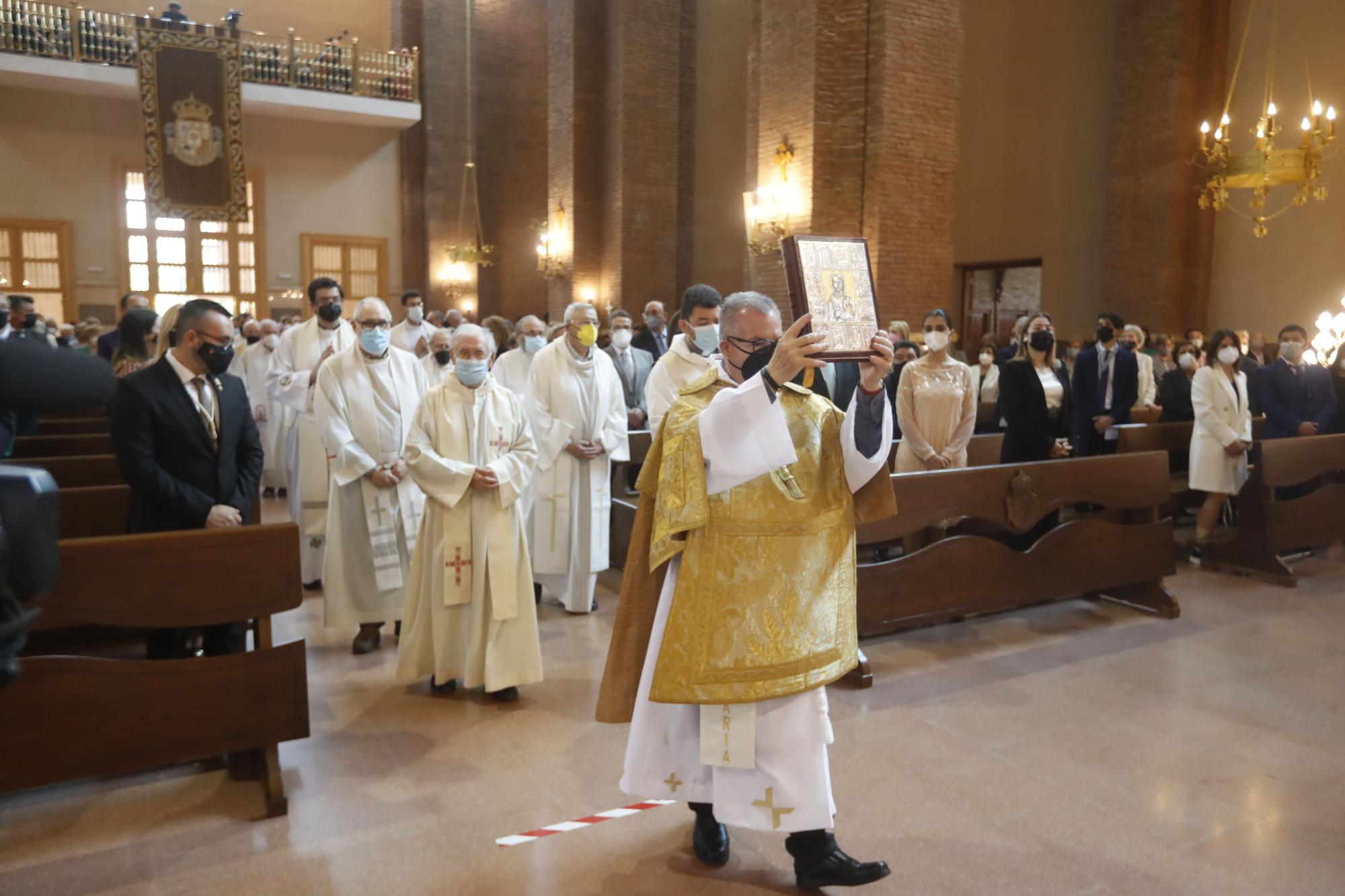 Día de Sant Pasqual en Vila-real, con misa y 'Xulla' en la intimidad