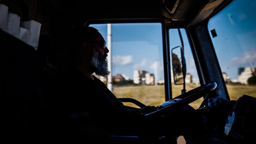 Testimonio de un conductor que vio el cuerpo del hombre en la Ronda Litoral