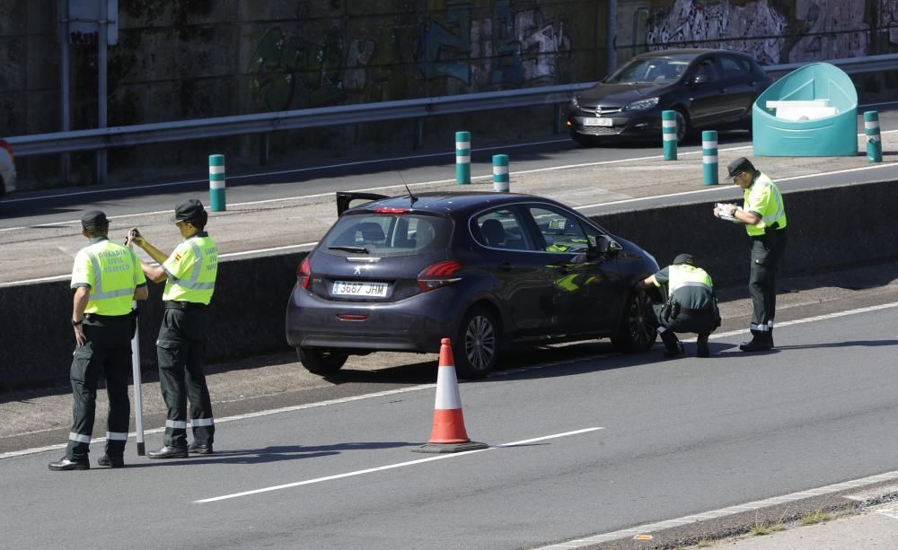 Tráfico corta hoy un carril de acceso a Vigo en la AP-9 para reconstruir el accidente mortal de tres menores en Teis