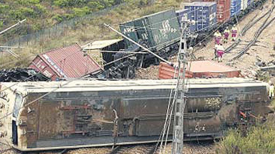 El descarrilamiento de un tren colapsa el corredor mediterráneo