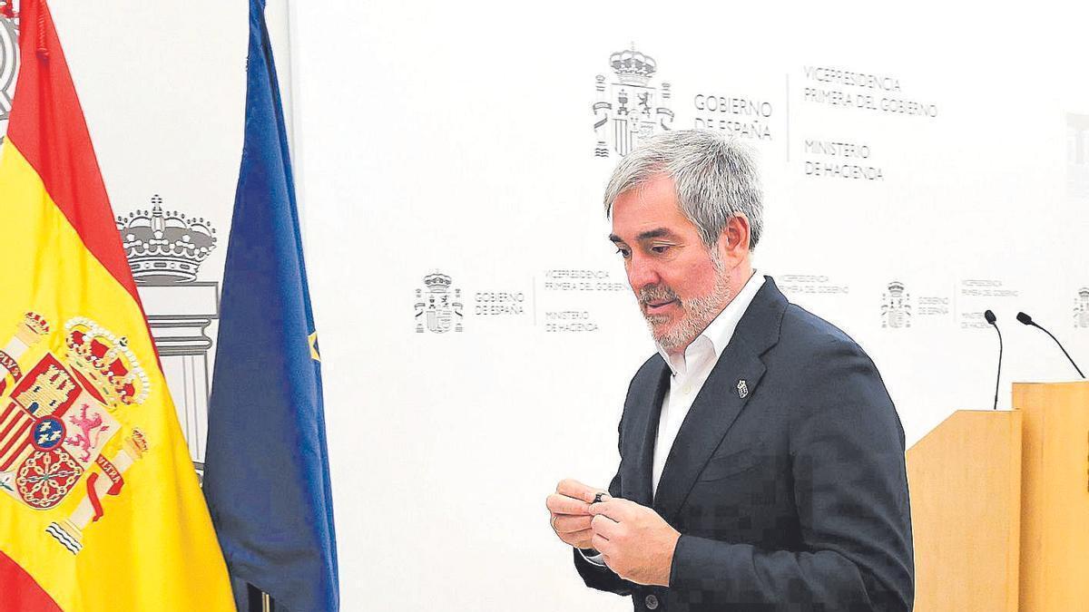 El presidente Fernando Clavijo tras la reunión esta semana con la ministra de Hacienda, María Jesús Montero, en Madrid.
