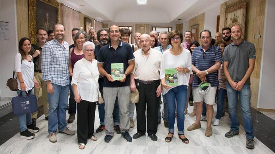 Un libro recoge la diversidad floral de Córdoba