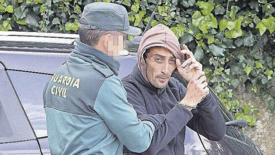 El conductor detenido, a su llegada a los juzgados de Vigo.