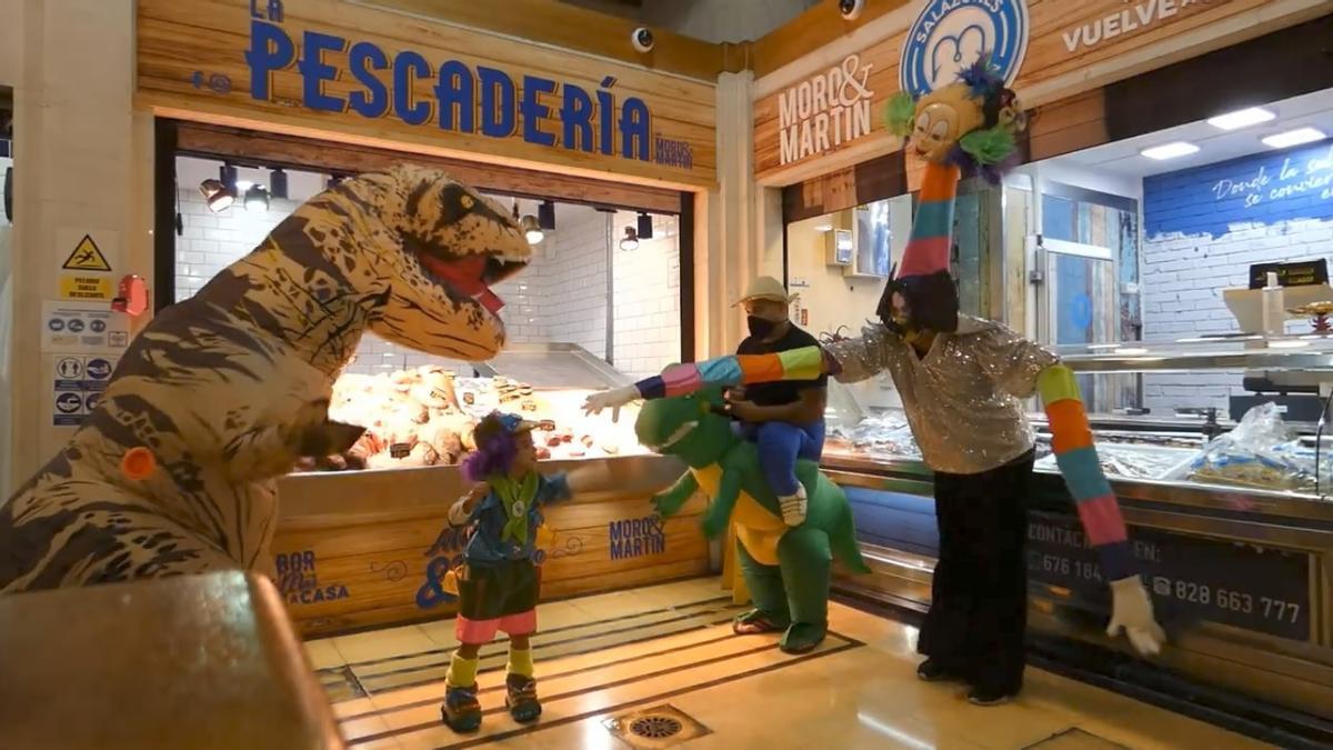 La Murga Los Chancletas rinde homenaje al Mercado del Puerto por sus 110 años