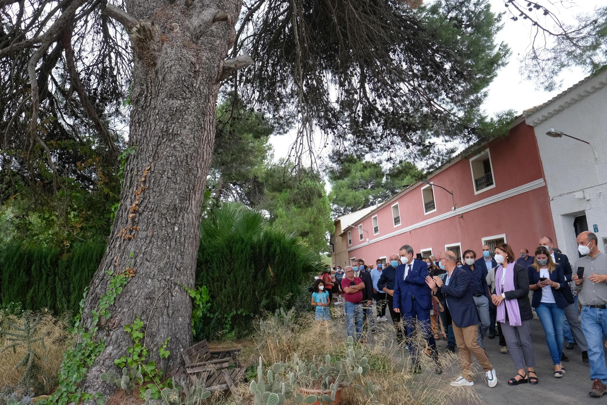 Visita del expresidente Jose Luis Rodríguez Zapatero al Fondó de Monóvar, última sede del gobierno Republicano