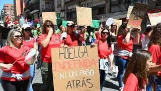 Huelga de profesores en Elche: "Nos han ninguneado"