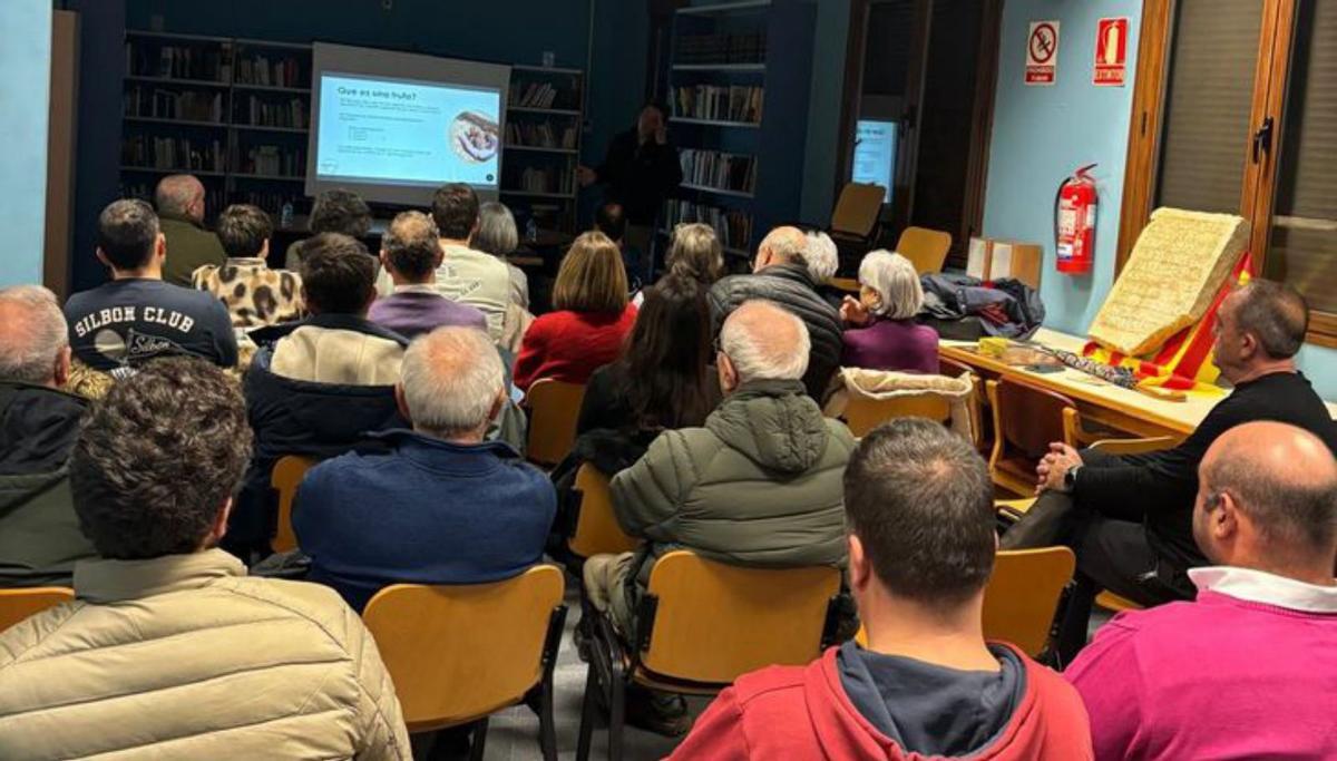 Rueda de Jalón acogió una interesante jornada trufera.